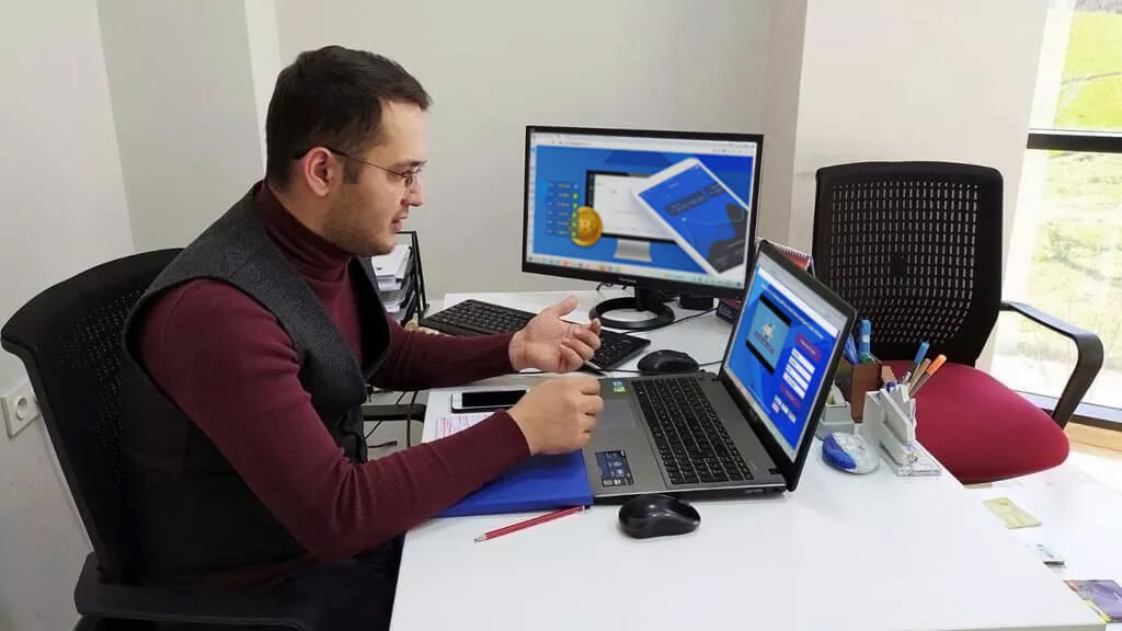 Eymen Şahin - Televizyon program editörü